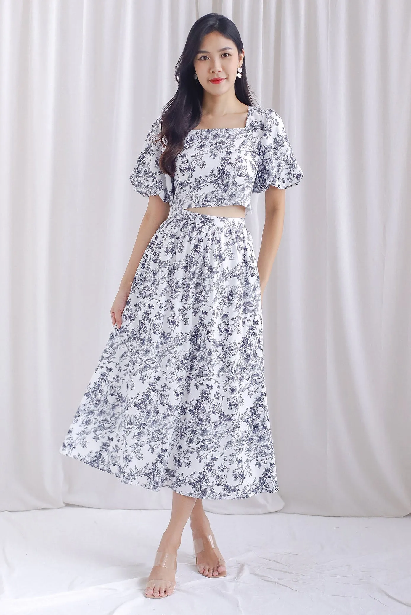 Eden Porcelain Maxi Skirt In Black